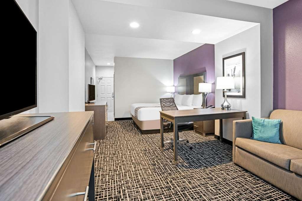 La Quinta By Wyndham Corpus Christi - Portland Hotel Buitenkant foto