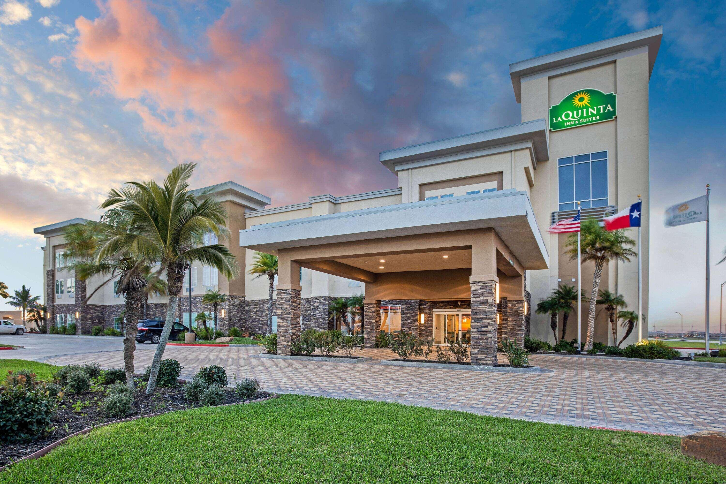 La Quinta By Wyndham Corpus Christi - Portland Hotel Buitenkant foto