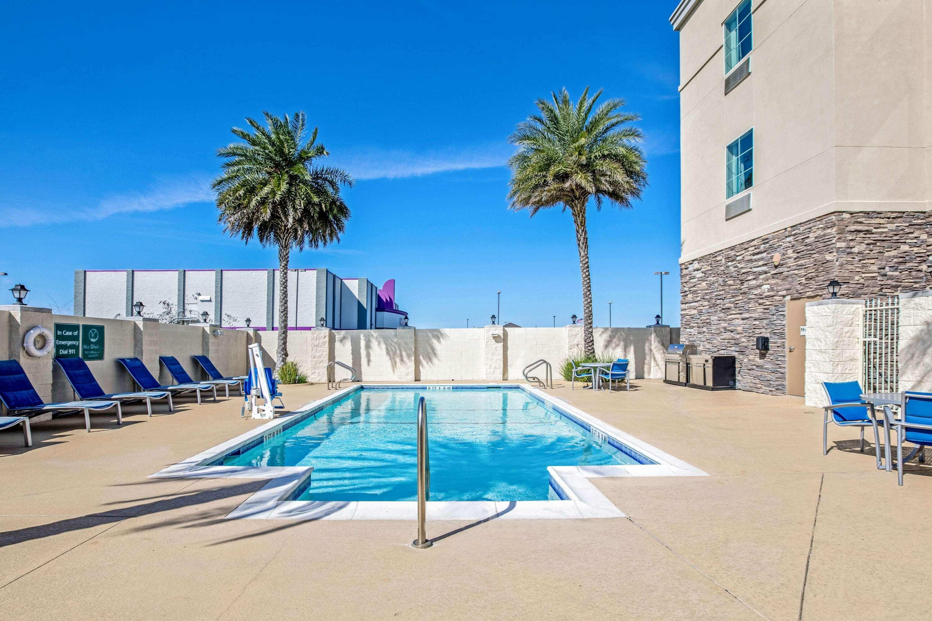 La Quinta By Wyndham Corpus Christi - Portland Hotel Buitenkant foto